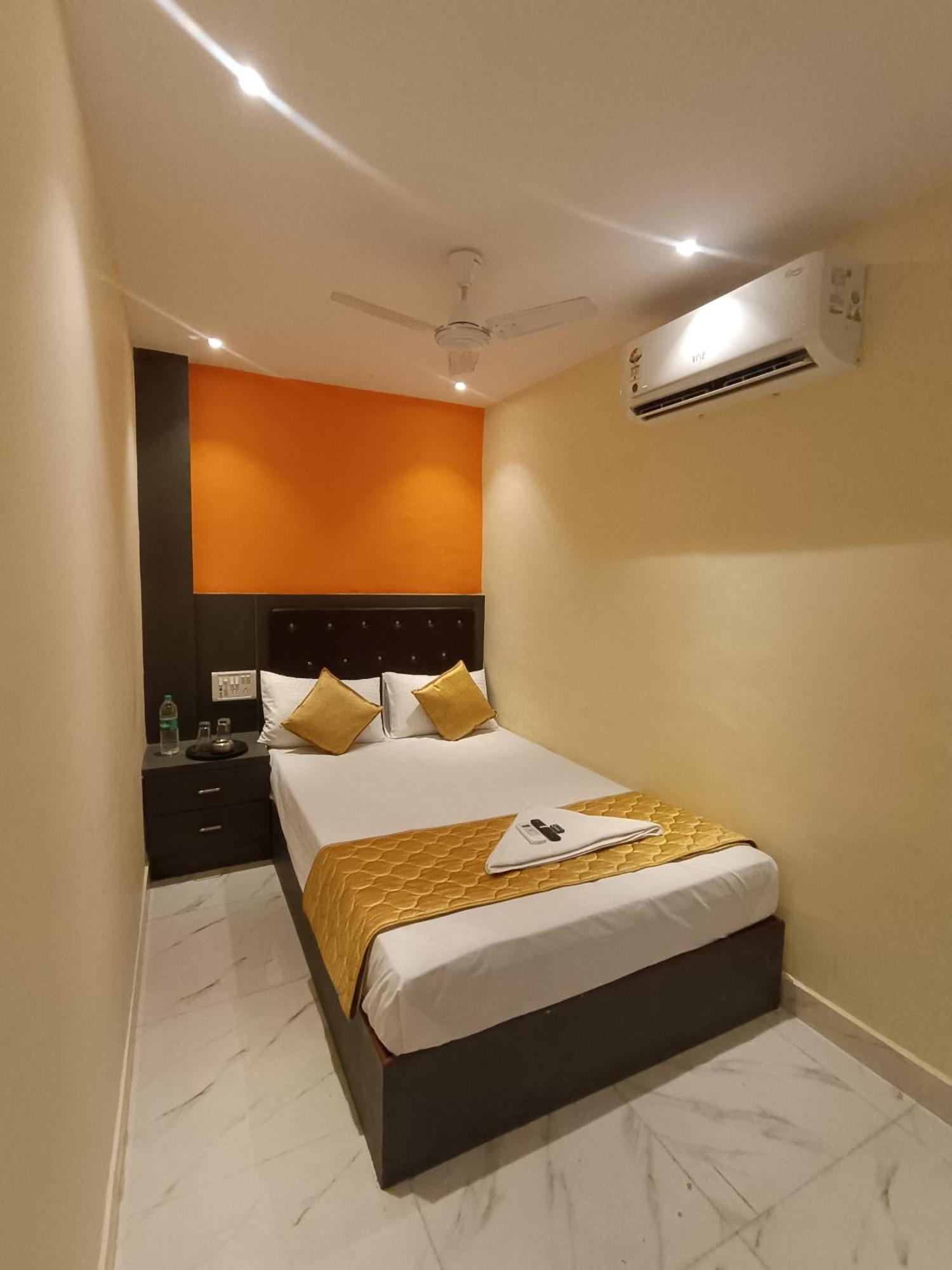 Hotel Powai Residency Bombaim Exterior foto